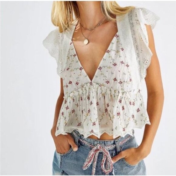 Free People Tops - Free People Rosebud Embroidered Top